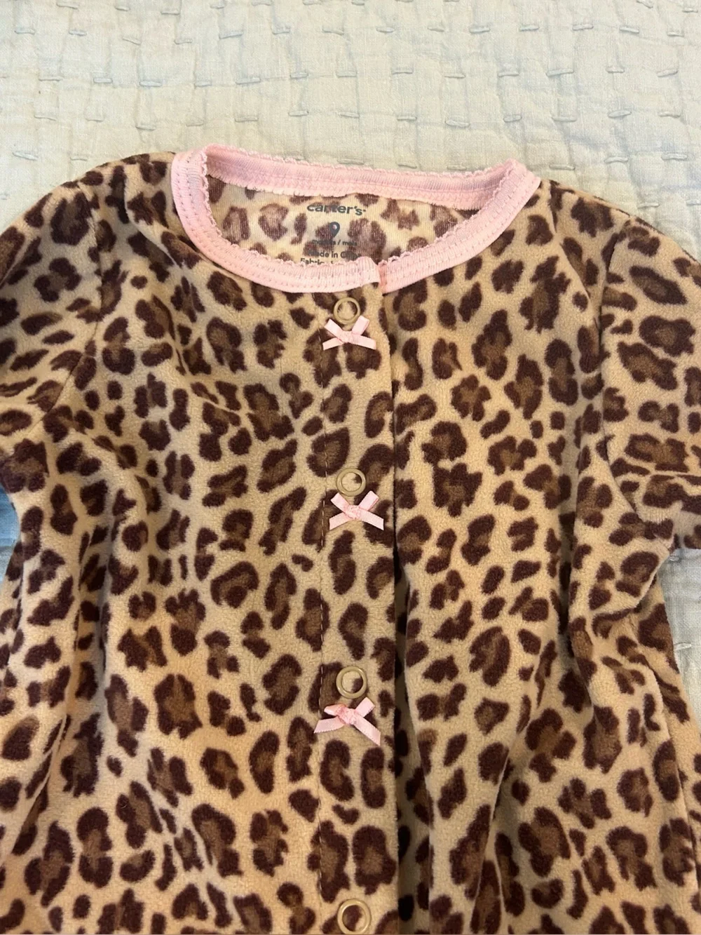Carter’s Onesie. Set of 2. Size 9 months.